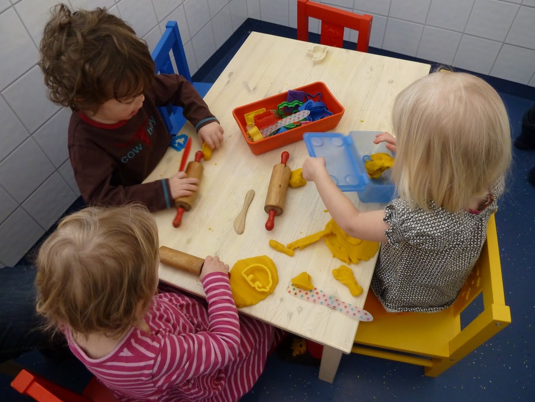 Trygg förskolemiljö med Montessori-pedagogik på Pärlugglan i Sollentuna
